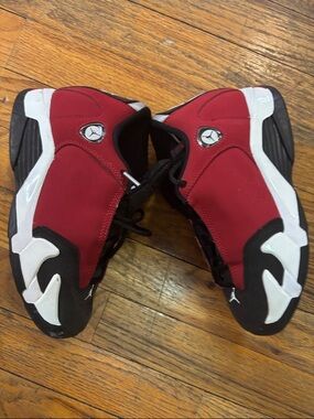 Jordan 14 Retro Low - Red/Black/White boys size 13- great condition